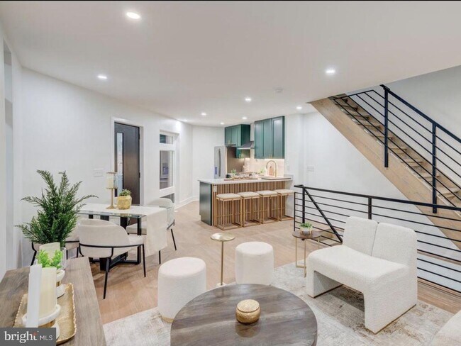 437 Memphis St in Philadelphia, PA - Building Photo - Building Photo