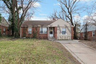 3627 E 10th St N in Wichita, KS - Building Photo