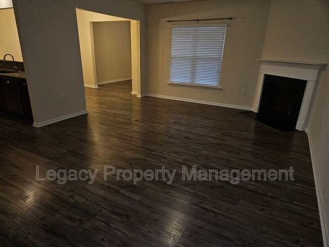 1024 Saffron Lp in Durham, NC - Building Photo - Building Photo