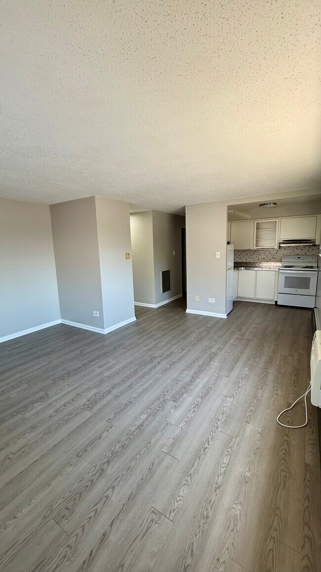 1121 N Ogden St