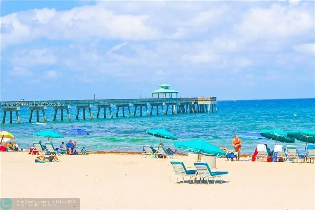 4008 Berkshire A in Deerfield Beach, FL - Building Photo