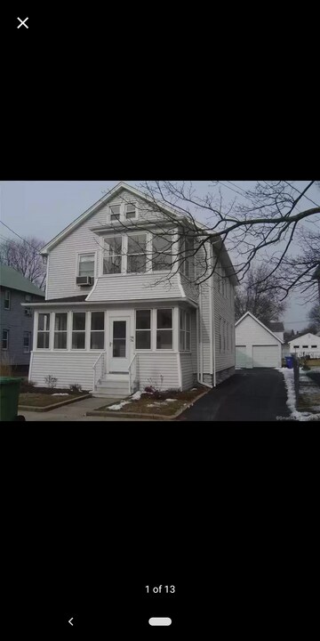 56 Wallace Row in Wallingford, CT - Building Photo