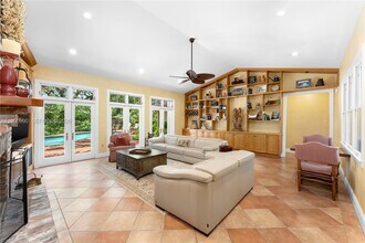 7400 SW 47th Ct in Miami, FL - Building Photo - Building Photo