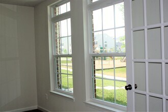 42956 Miltec Ter in Chantilly, VA - Building Photo - Building Photo