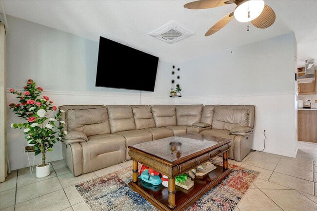 property at 4408 E Riverside Dr