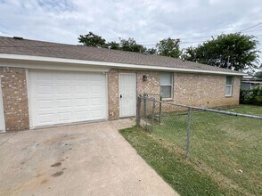 1425 Little St in Fort Worth, TX - Foto de edificio - Building Photo