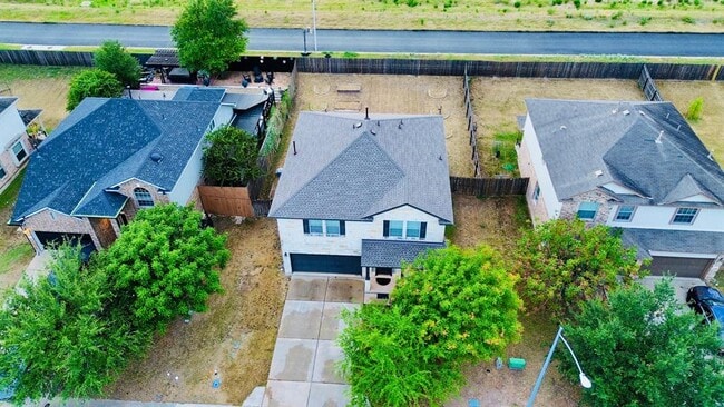 property at 307 Grutsch Dr