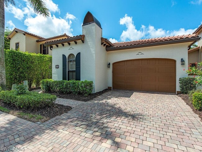 8000 Cordoba Pl in Naples, FL - Building Photo - Building Photo