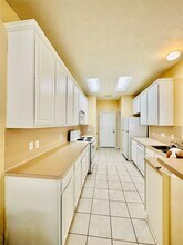 16011 Sandy Path Ln in Houston, TX - Building Photo - Building Photo