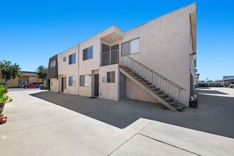 2019 W 157th St in Gardena, CA - Foto de edificio - Building Photo