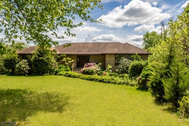property at 19 Reynolds Ave