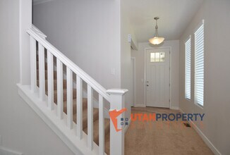 11533 S Rk Cv in South Jordan, UT - Foto de edificio - Building Photo