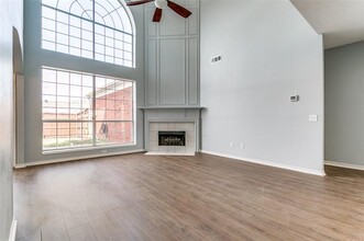 2123 Cannes Dr in Carrollton, TX - Building Photo - Building Photo
