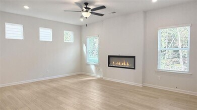 800 Dundee Wy in Cartersville, GA - Building Photo - Building Photo