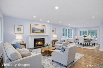 2 Rockyfield Rd in Westport, CT - Building Photo - Building Photo