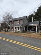 1538 Hilltop Rd in Leesport, PA - Building Photo - Building Photo