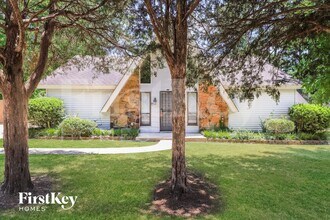 6041 Colonyhill Dr in Bartlett, TN - Foto de edificio - Building Photo