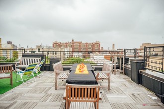 210 Humboldt St in Brooklyn, NY - Building Photo - Floor Plan