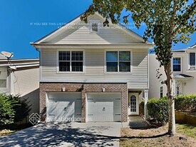 114 Hidden Creek Dr in Canton, GA - Building Photo