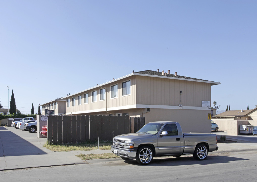 780 Elkington Ave in Salinas, CA - Building Photo