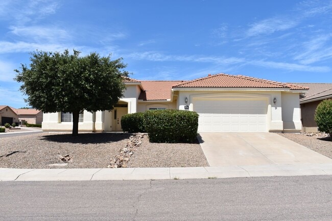 property at 1994 Willow Oak Ln