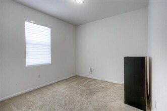 27775 SW 133rd Path in Naranja, FL - Building Photo - Building Photo