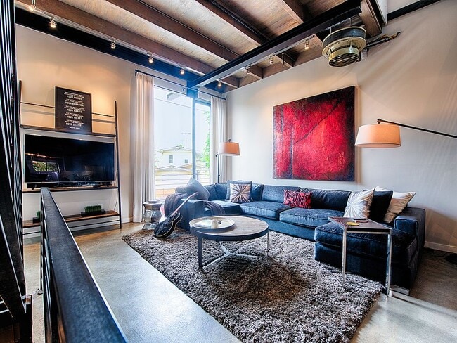 1113 Electric Ave, Unit 14