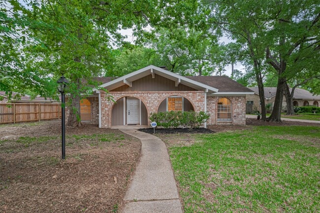 3214 Three Pines Dr in Humble, TX - Building Photo - Building Photo