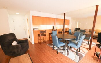 77845 California Dr, Unit California Dr. in Palm Desert, CA - Building Photo - Building Photo