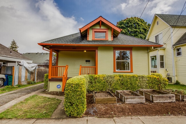 property at 1921 Harney St