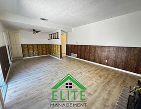 7809 Camrose Way in Sacramento, CA - Building Photo - Building Photo