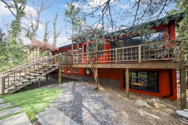 38 Cumberland Ave in Brookline, MA - Building Photo - Building Photo