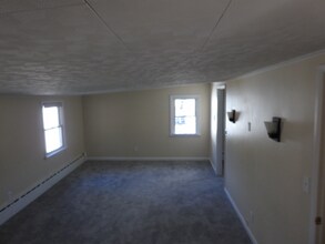 6385 Zorn Rd in Albany, NY - Building Photo - Building Photo