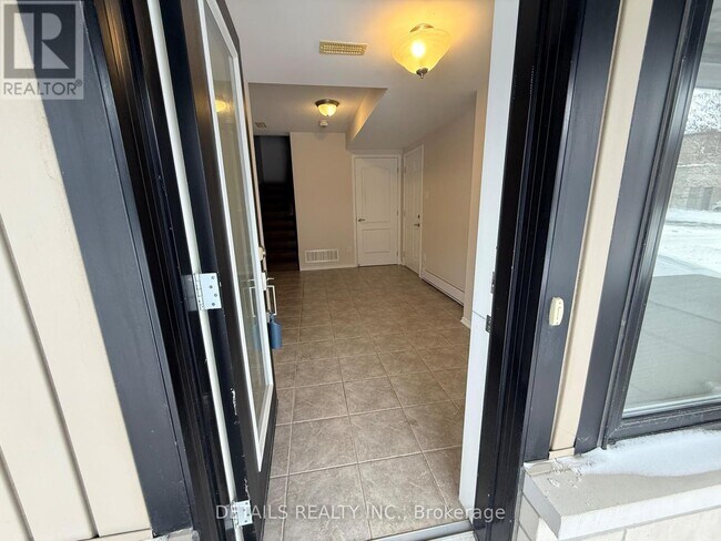 837 Element P Pvt in Ottawa, ON - Building Photo - Building Photo