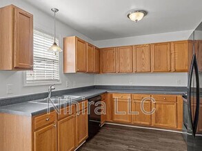 148 Danesway Dr in Holly Springs, NC - Building Photo - Building Photo