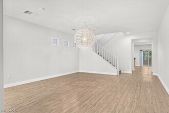 836 Tofino Ct in Henderson, NV - Building Photo - Building Photo