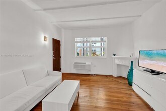 439 15th St in Miami Beach, FL - Building Photo - Building Photo