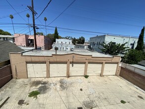 601 W 49th St in Los Angeles, CA - Building Photo - Building Photo