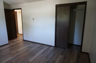 345 NW Robert St, Unit A in Pullman, WA - Building Photo - Building Photo