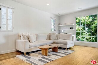 418 N Stanley Ave in Los Angeles, CA - Building Photo - Building Photo