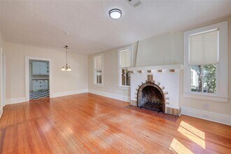1920 Newning Ave in Austin, TX - Building Photo - Building Photo