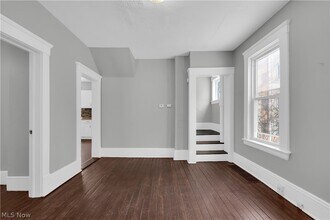 1528 Newman Ave in Lakewood, OH - Building Photo - Building Photo