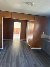 1226 Oaklawn St in Bellmead, TX - Foto de edificio - Building Photo