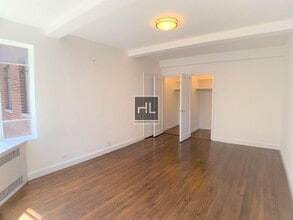 5 AVENUE in New York, NY - Building Photo - Building Photo