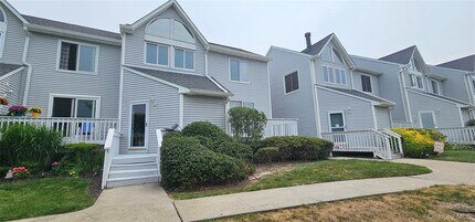 3534 Gibbs Rd in Coram, NY - Building Photo - Building Photo