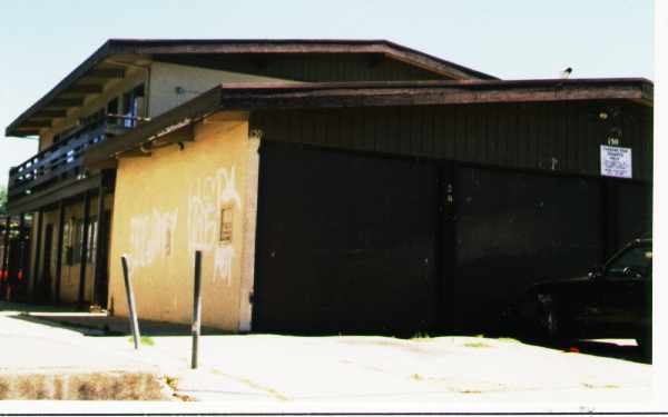 150 N Railroad Ave in San Mateo, CA - Foto de edificio - Building Photo