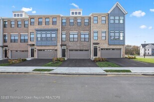 3 Valiant Ct in Middletown, NJ - Building Photo