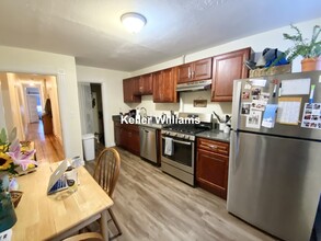 1524 Tremont St, Unit 2 in Boston, MA - Building Photo - Building Photo