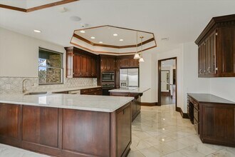 4000 Belmont Park Dr in Austin, TX - Building Photo - Building Photo