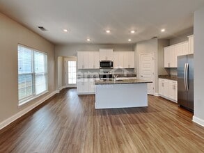 5211 Tupelo St in Nashville, TN - Foto de edificio - Building Photo